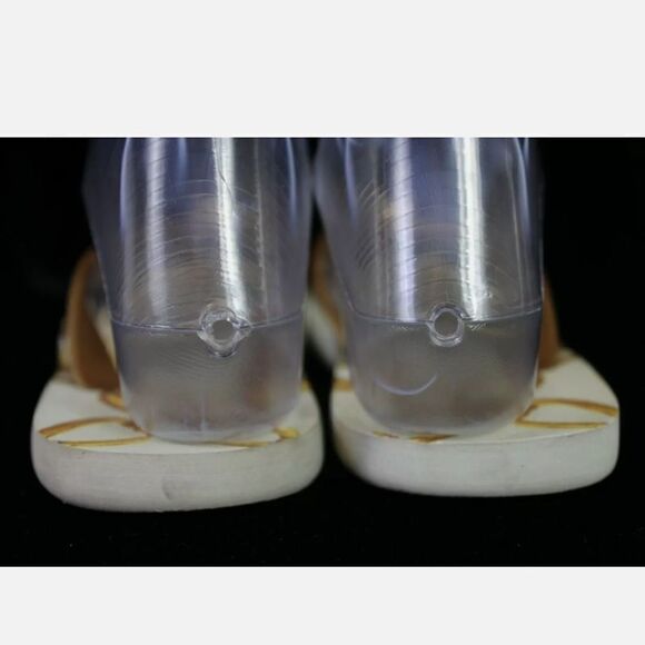 Miss Trish Ssize 5.5 Uk3 Euro 36 Thong Flip Flops Chains Gold Lock. - Picture 8 of 9